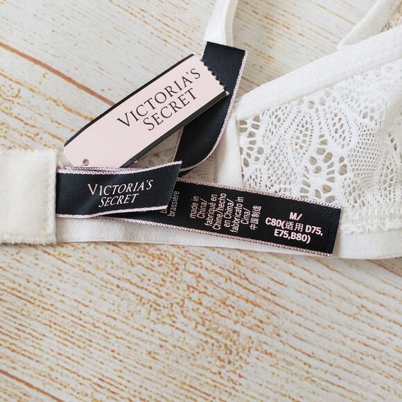 Victoria's Secret Very Sexy High Neck Bralette High-Waist Thong Panty Set Medium - Picture 8 of 11